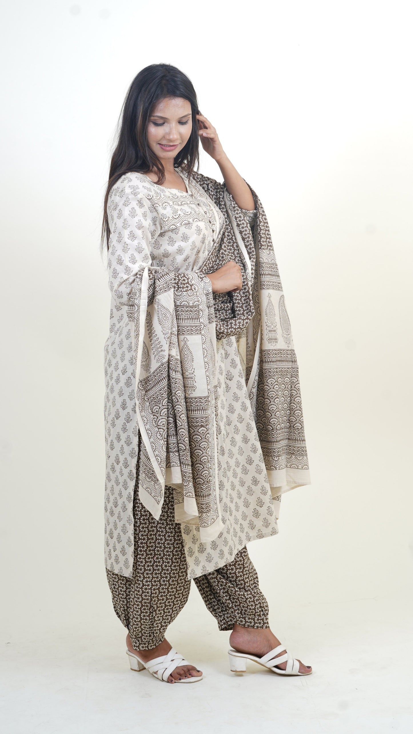 BEIGE BROWN BAGH PRINT SUIT SET