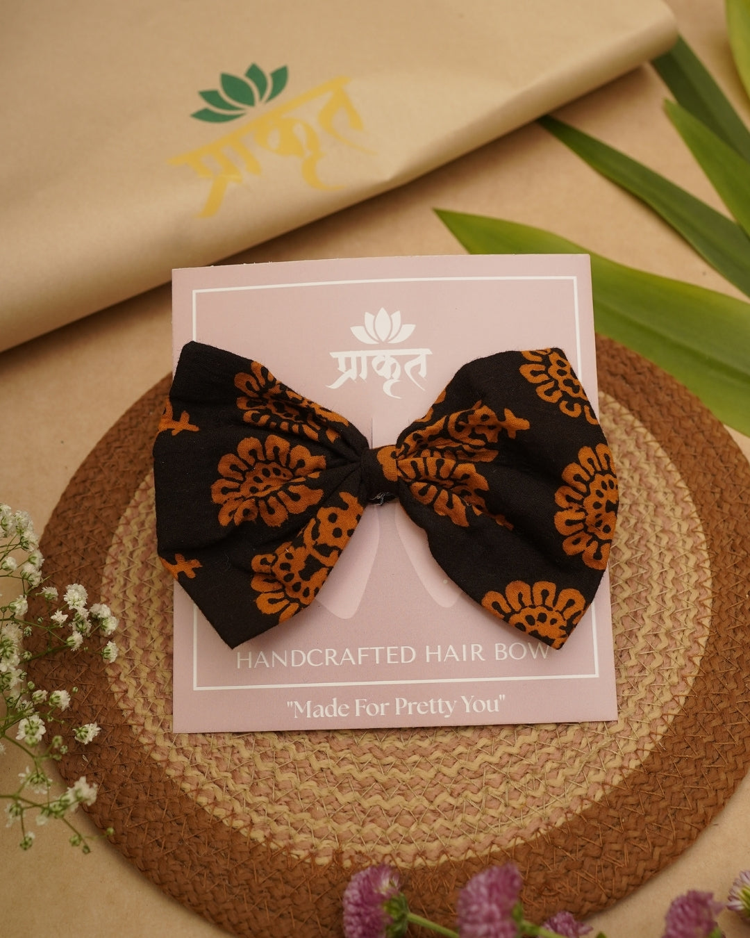 BLACK ORANGE BAGH PRINT BOWCLIP