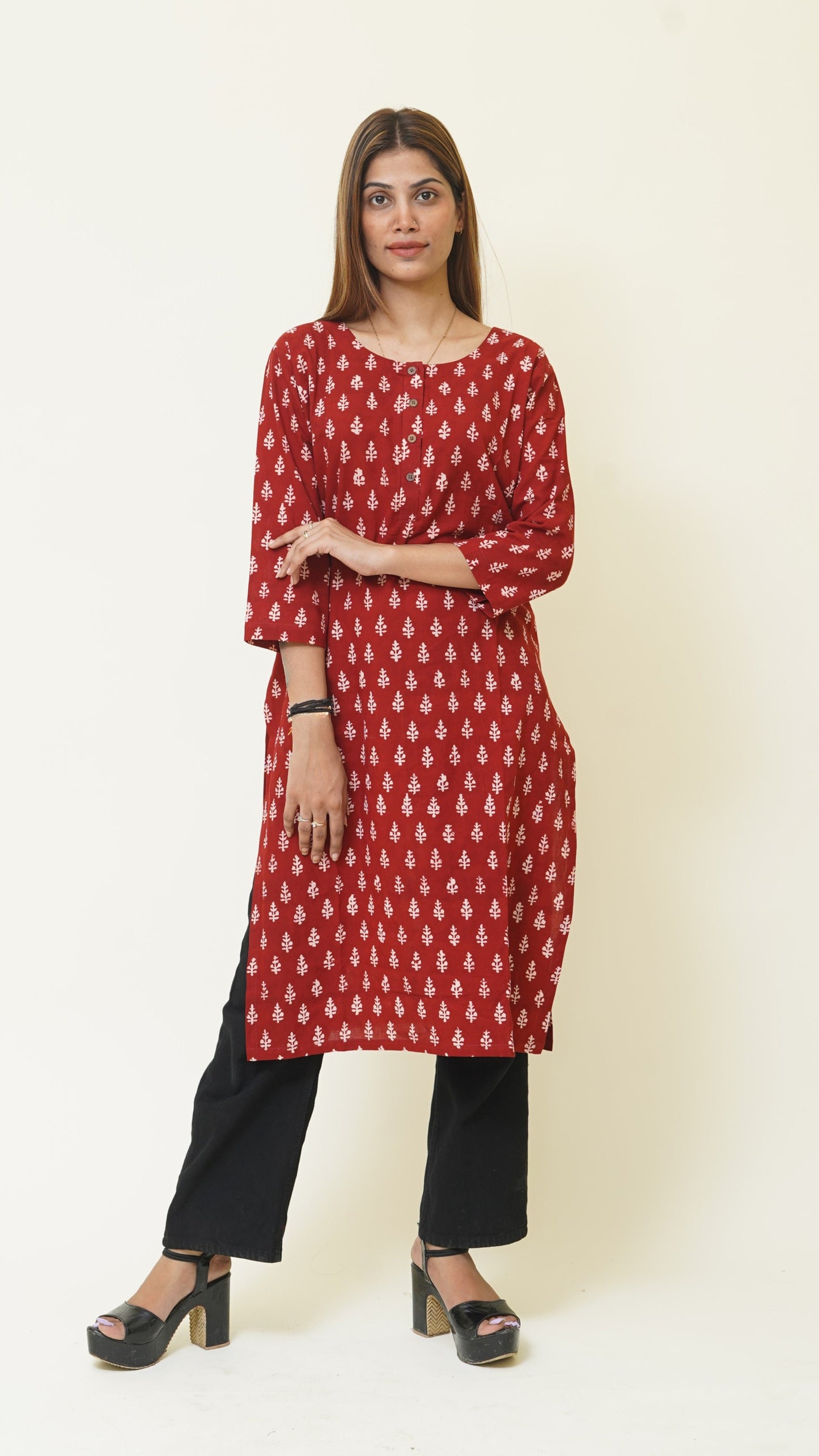 RED & WHITE BUTTI BAGH PRINT KURTA