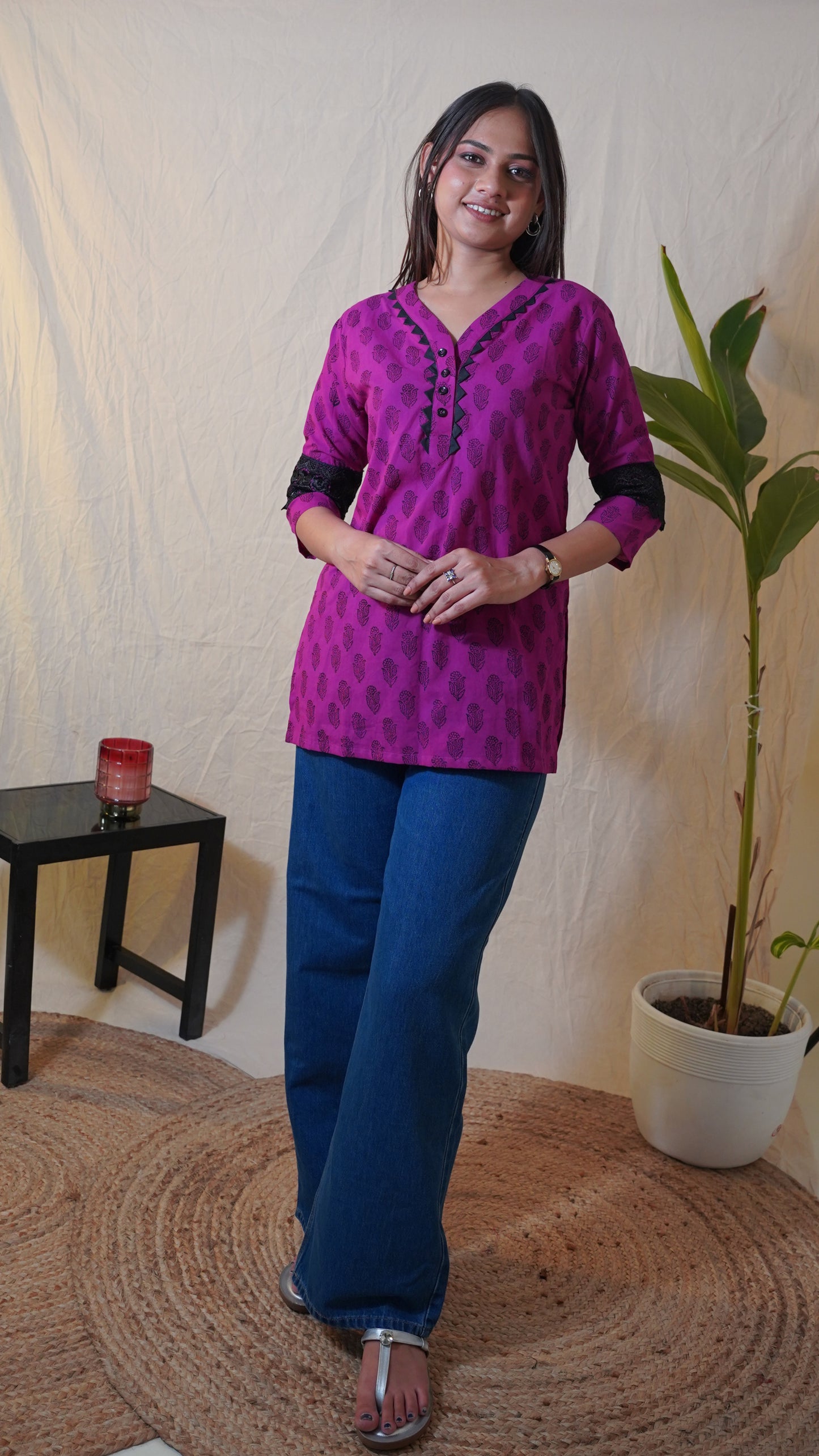 MAGENTA FLOWER BAGH PRINT SHORT KURTI