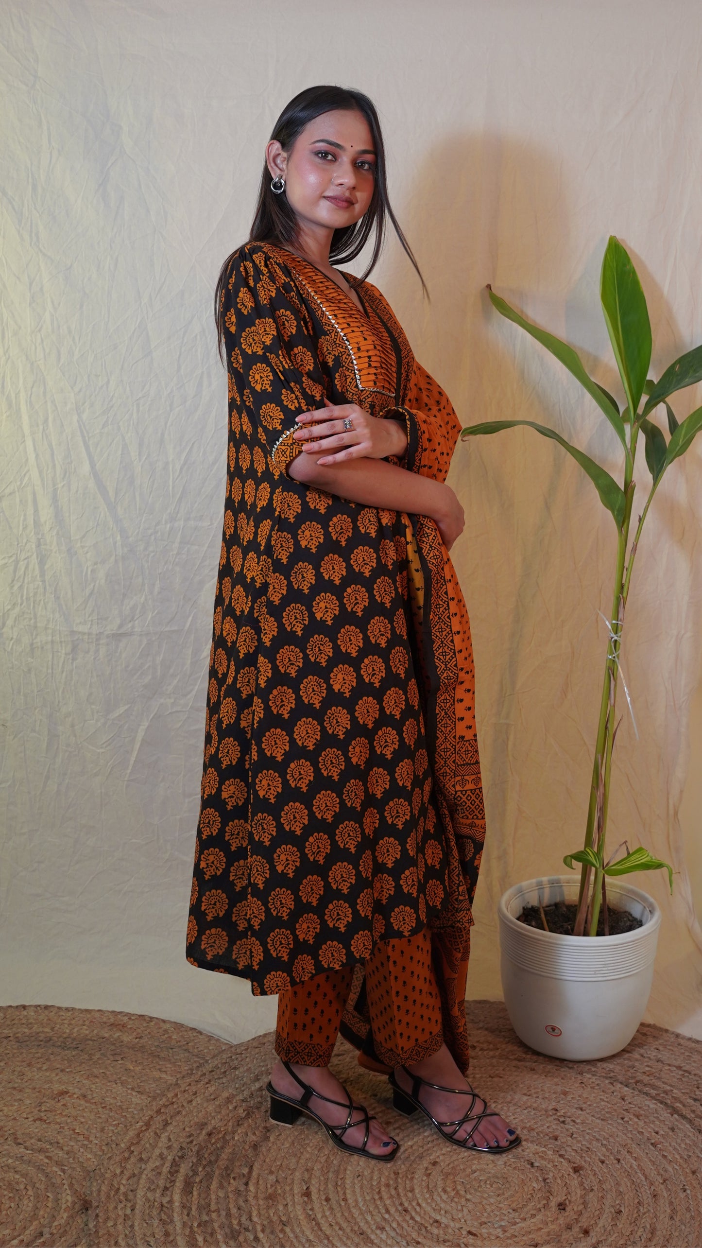 BLACK ORANGE BAGH PRINT SUIT SET