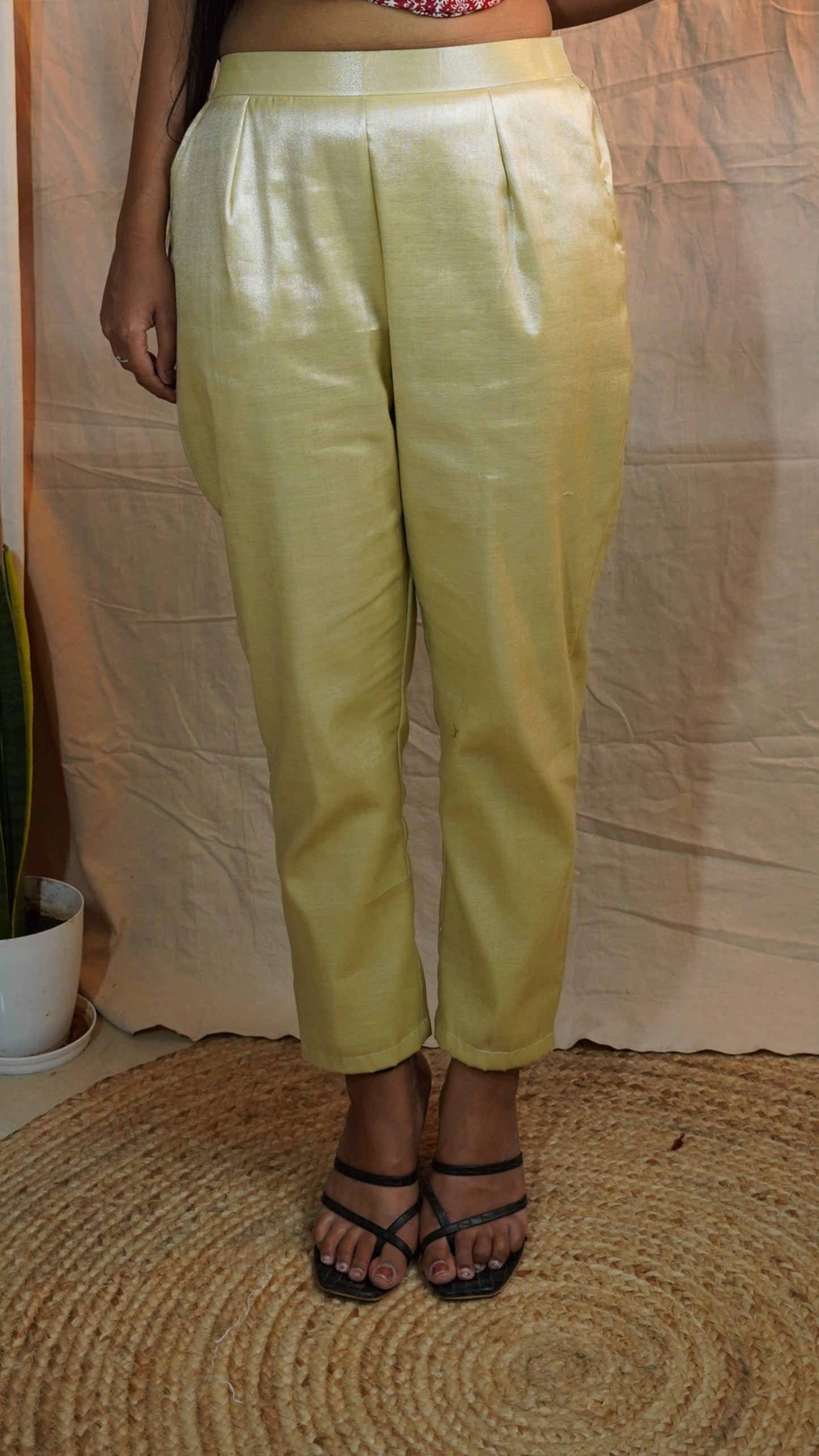GOLDEN TISSUE PANTS