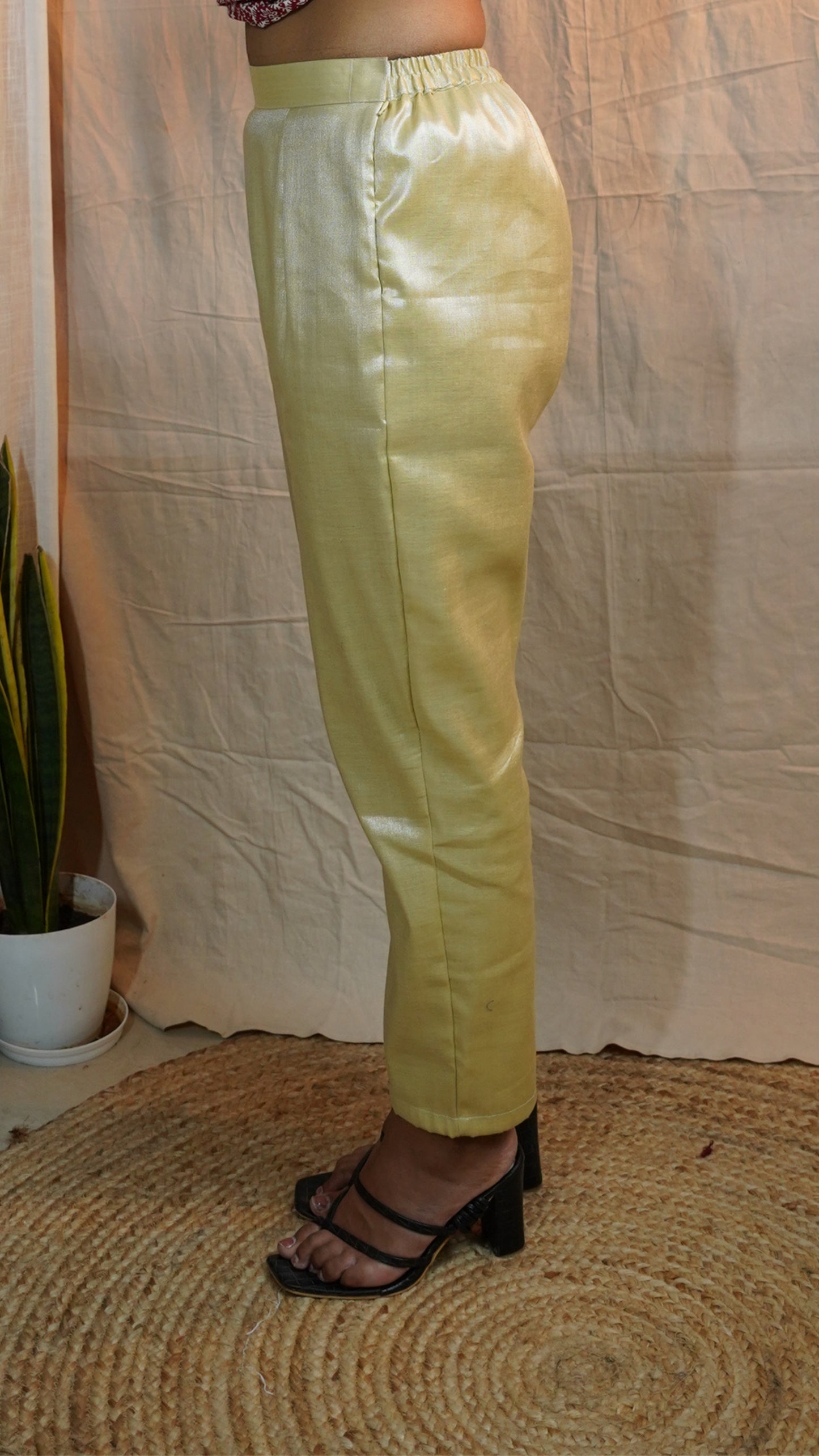 GOLDEN TISSUE PANTS