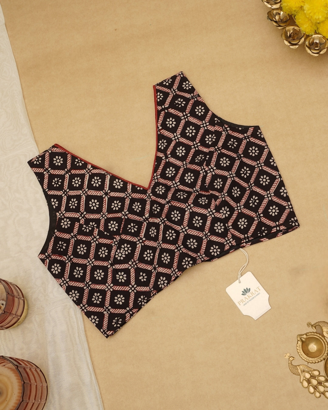 BLACK WHITE SQUANCE BAGH PRINT BLOUSE