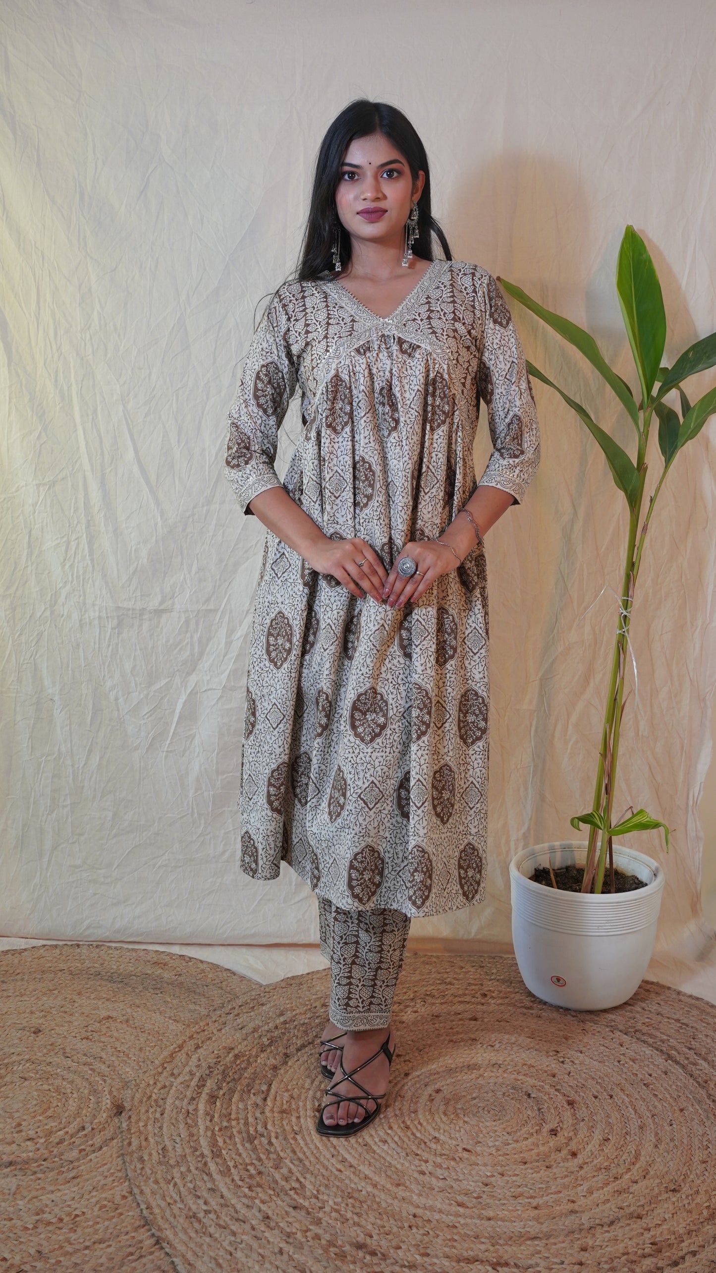 DUST BROWN BAGH PRINT SUIT SET