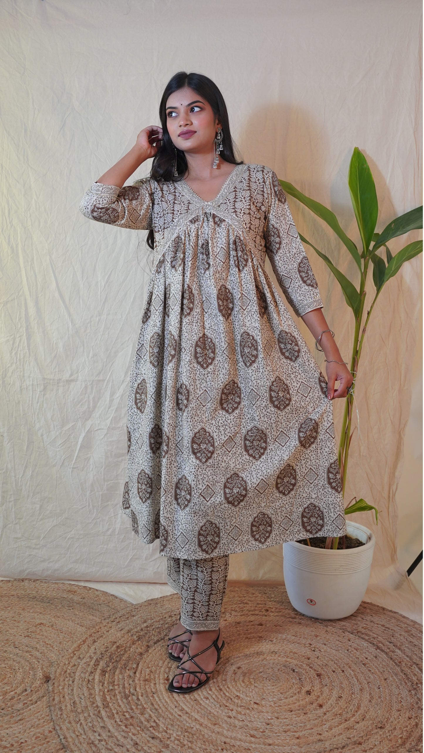 DUST BROWN BAGH PRINT SUIT SET