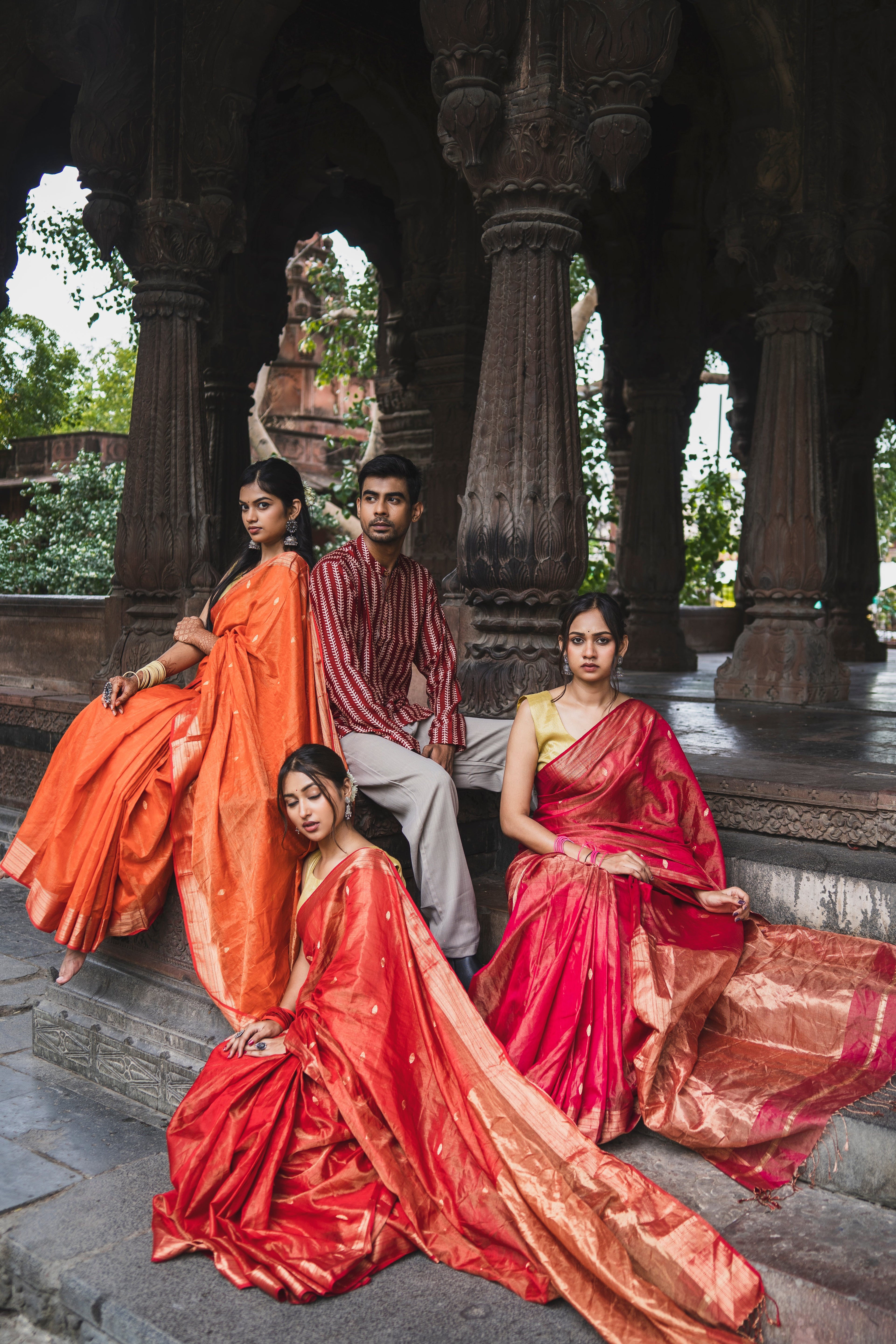 The Timeless Elegance of Sarees: A Fashion Staple Across Generations
