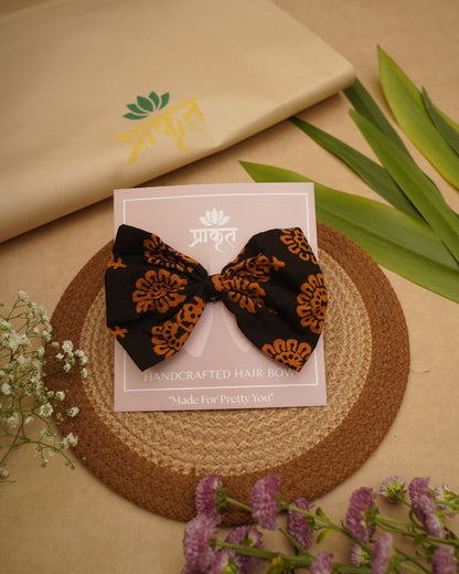 BLACK ORANGE BAGH PRINT BOWCLIP