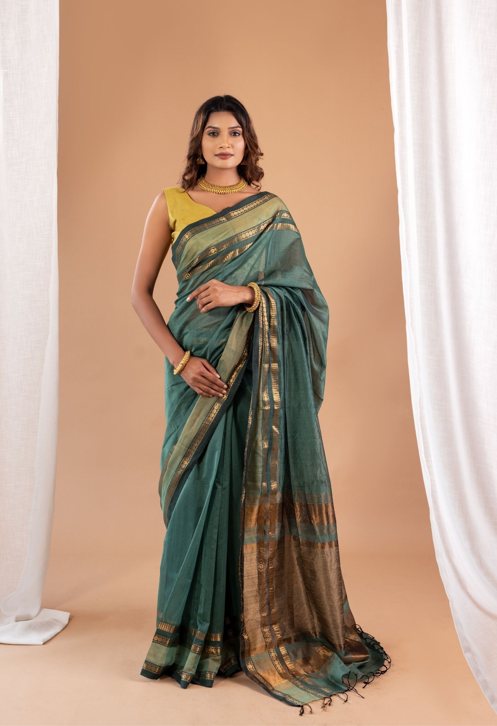 TURQOUISE GREEN ZARI BORDER MAHESHWARI SAREE