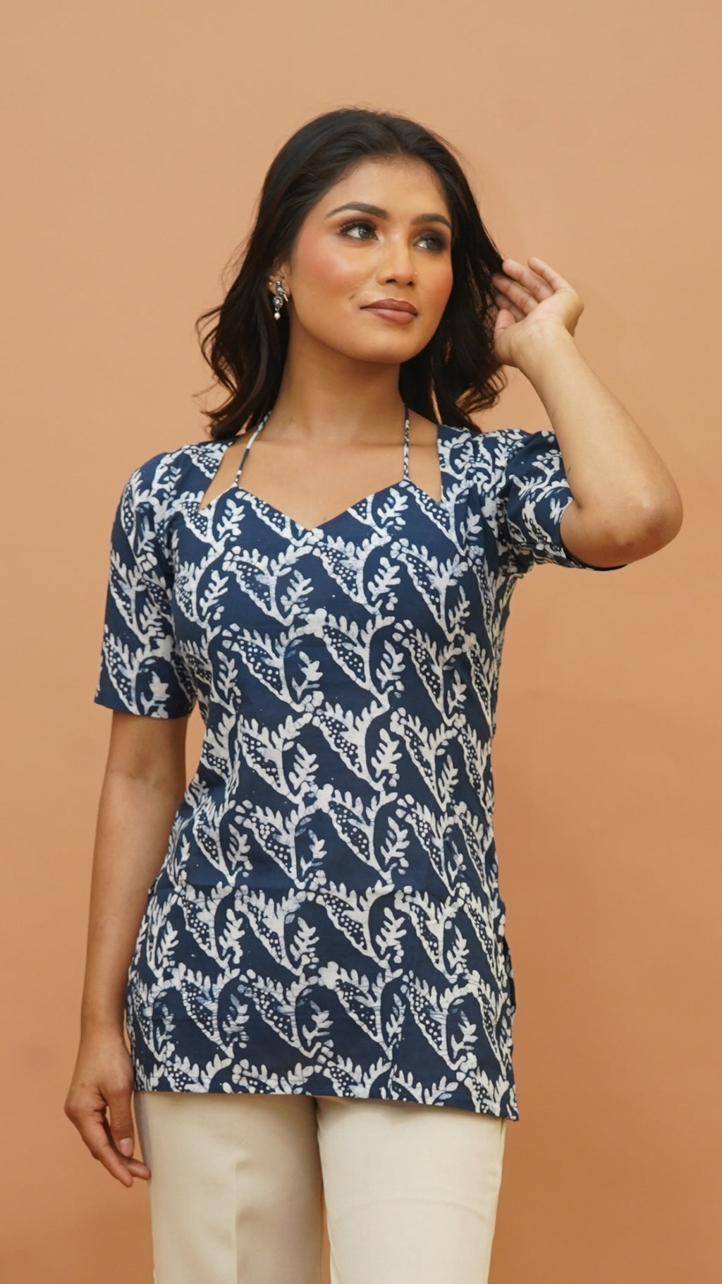 INDIGO WHITE BATIK PRINT SHORT KURTI