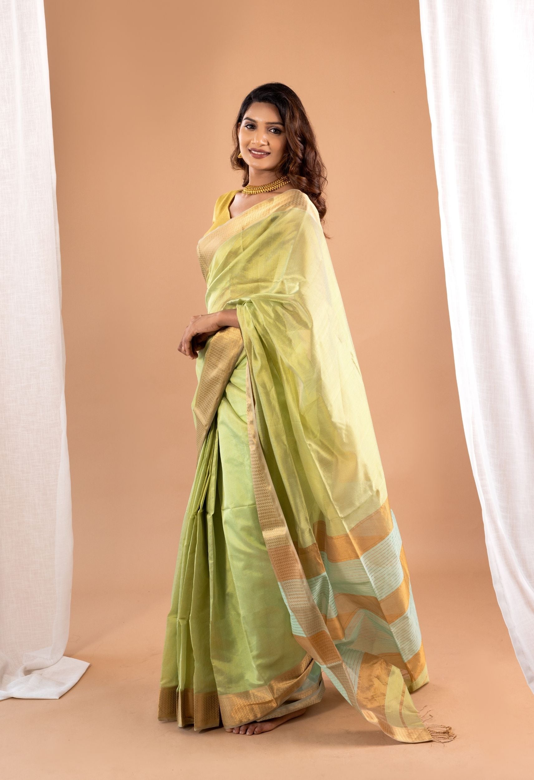 SAP GREEN BORDER MAHESHWARI SAREE