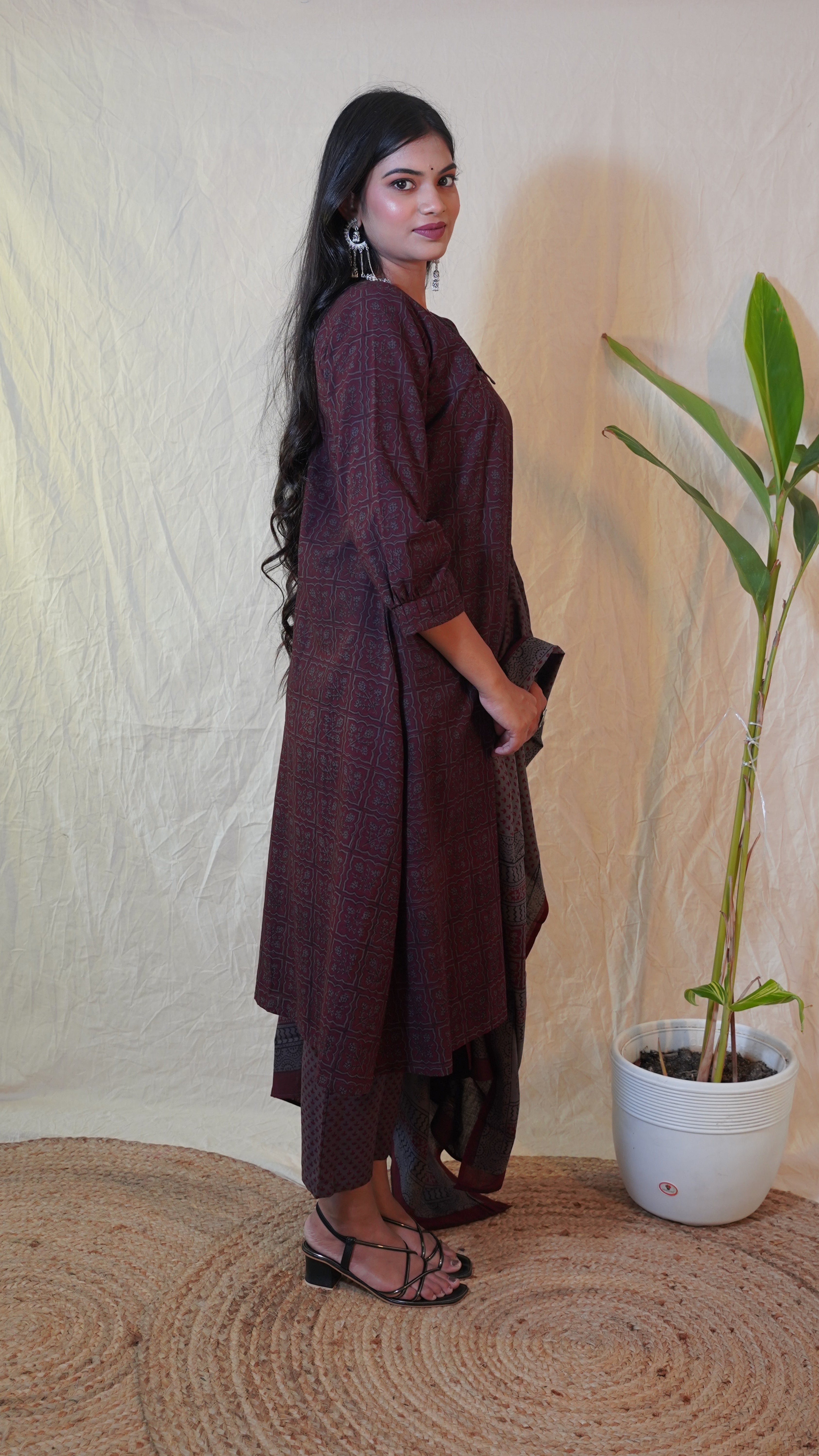 GREY MEGNDA  BAGH PRINT SUIT SET