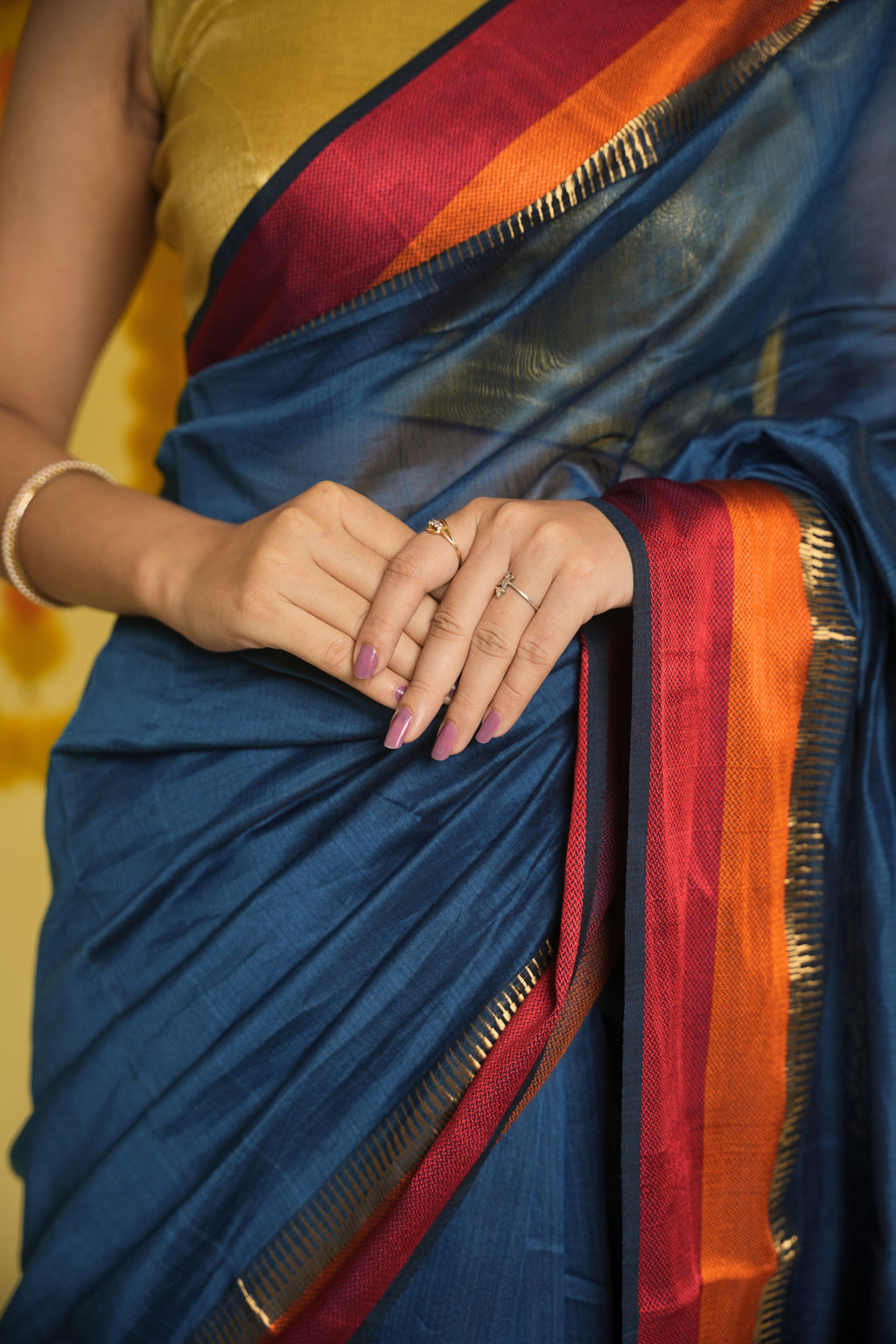 GRAPHID  BLUE MULTICOLOR SATTIN BORDER MAHESHWARI SAREE