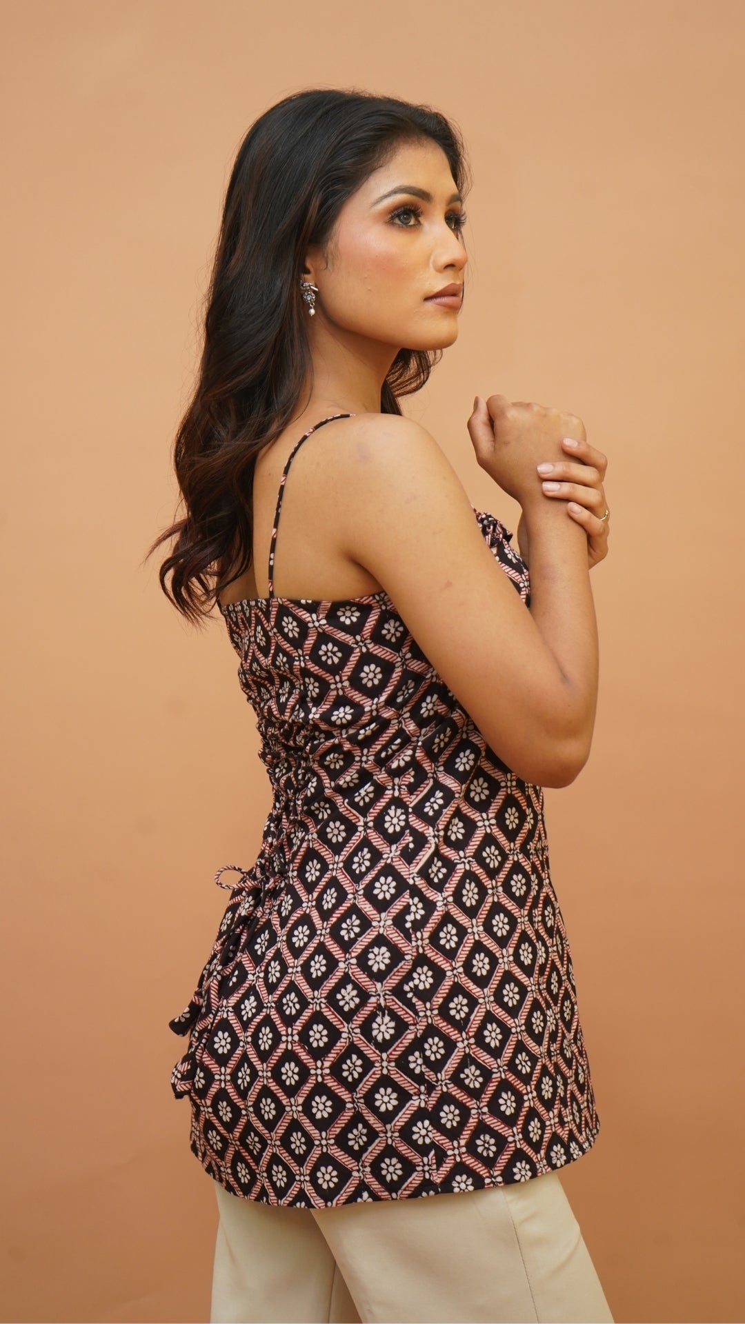 BLACK WHITE SQUANCE BAGH PRINT TOP