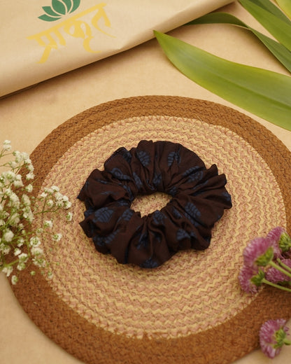 BLACK BLUE BAGH PRINT SCRUNCHIES
