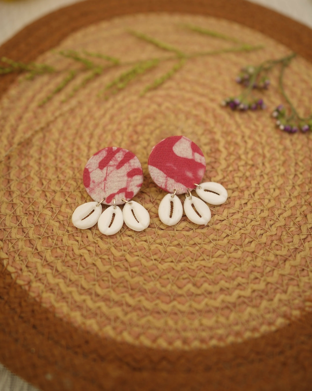 PINK WHITE BATIK PRINT EARRING