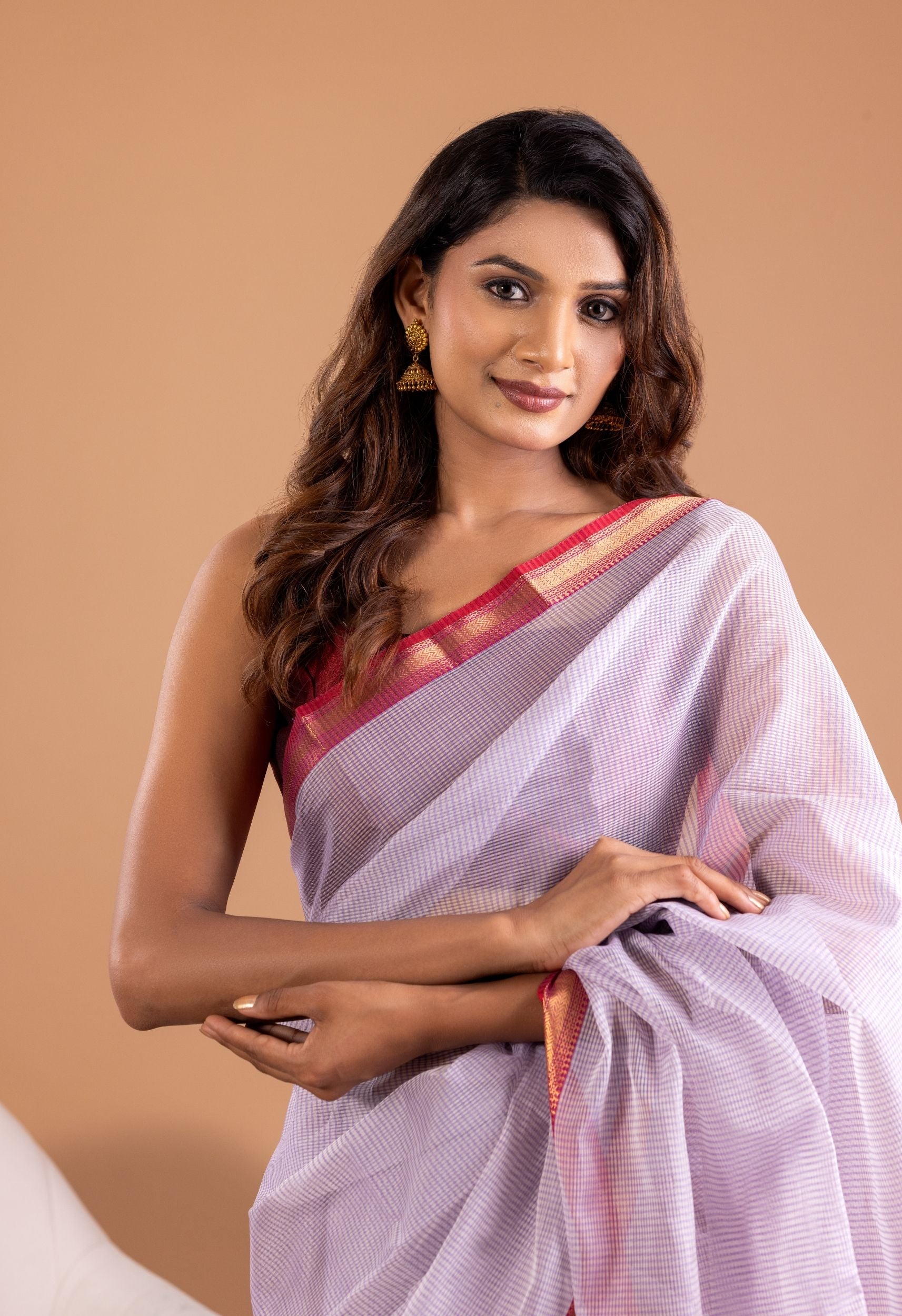 LAVENDER SELF CHECKES MAHESHWARI SAREE