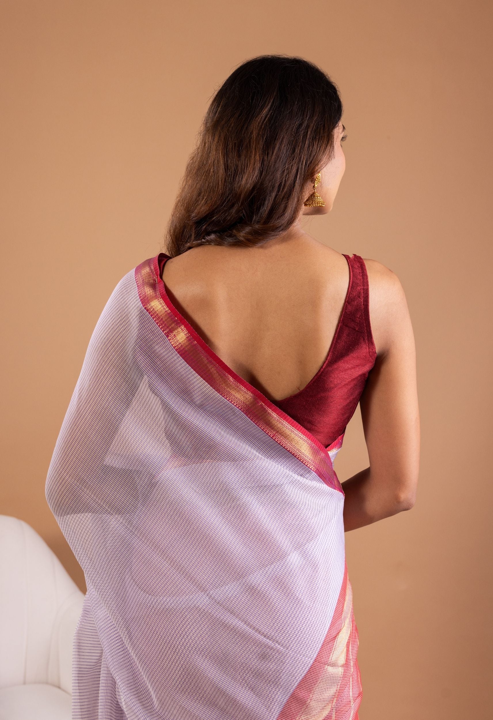 LAVENDER SELF CHECKES MAHESHWARI SAREE