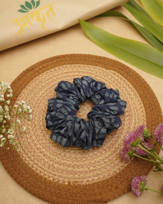 BLUE BATIK PRINT SCRUNCHIES