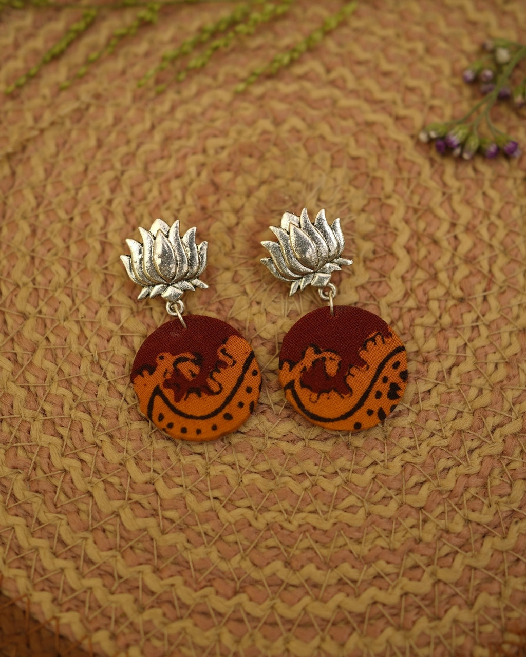 RED ORANGE BATIK PRINT EARRING