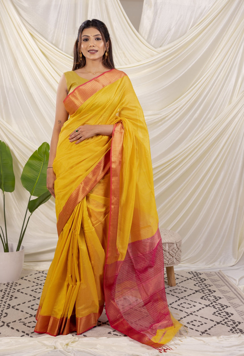 YELLOW PINK BORDER MAHESHWARI SAREE
