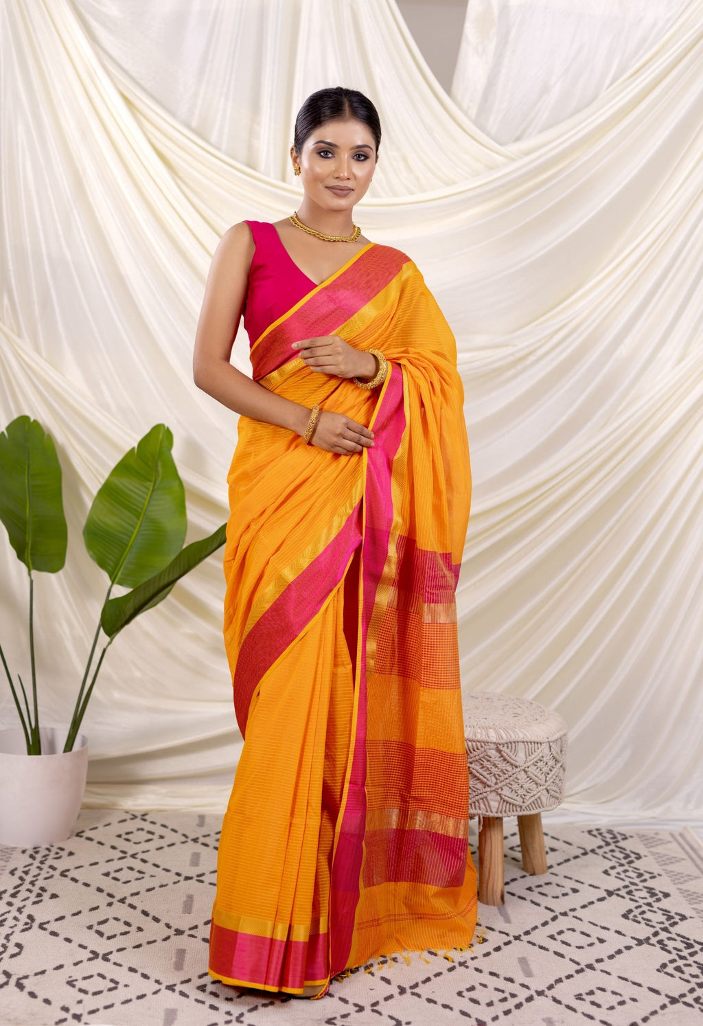 ORANGE PINK BORDER MAHESHWARI SILK SAREE