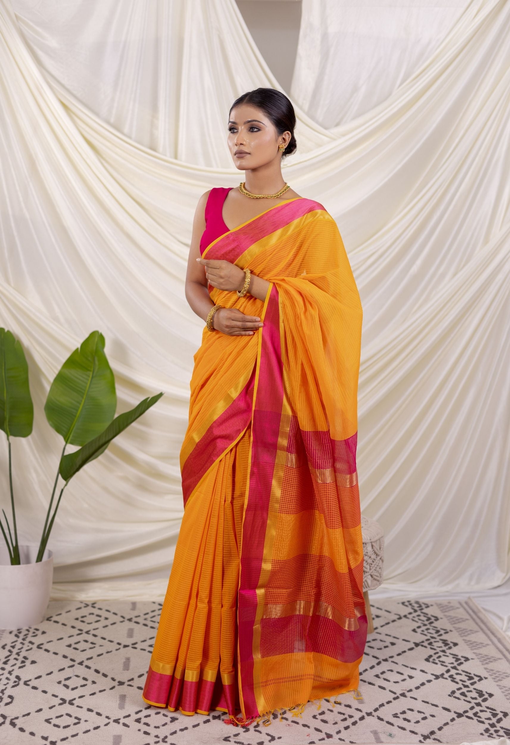 ORANGE PINK BORDER MAHESHWARI SILK SAREE