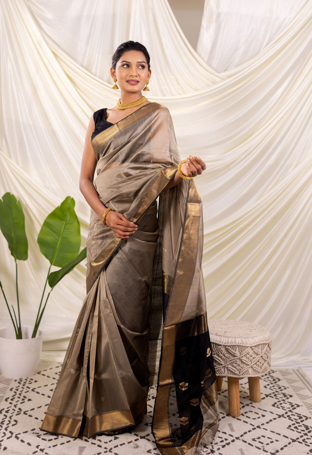 METLIC GREY BLACK LOTUS BUTTA MAHESHWARI SAREE