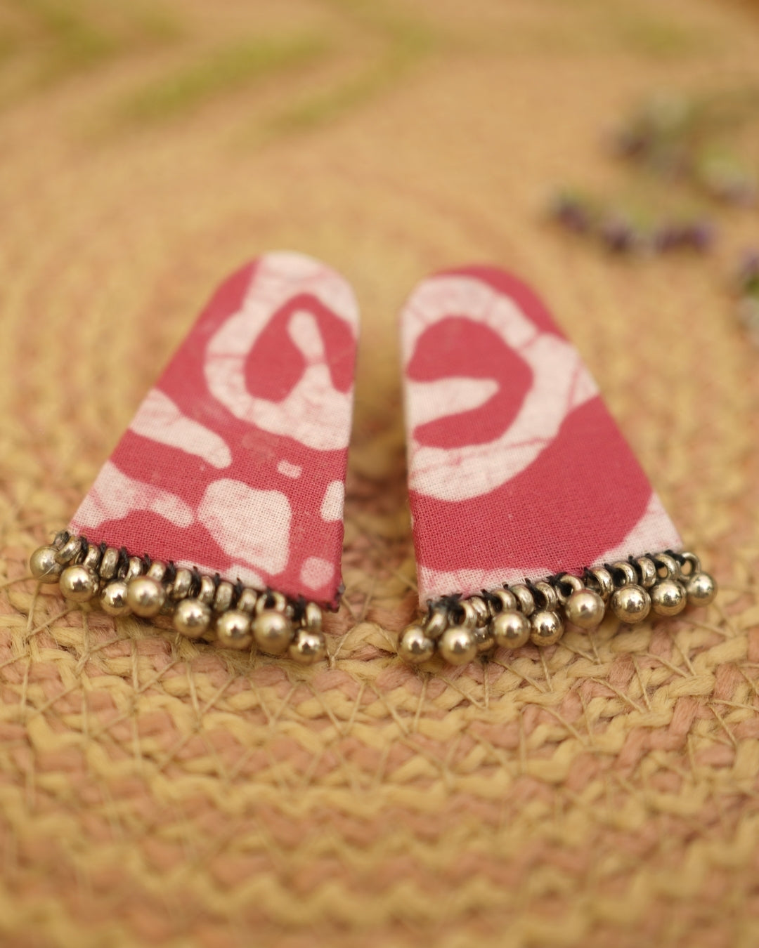 PINK WHITE BATIK PRINT EARRING