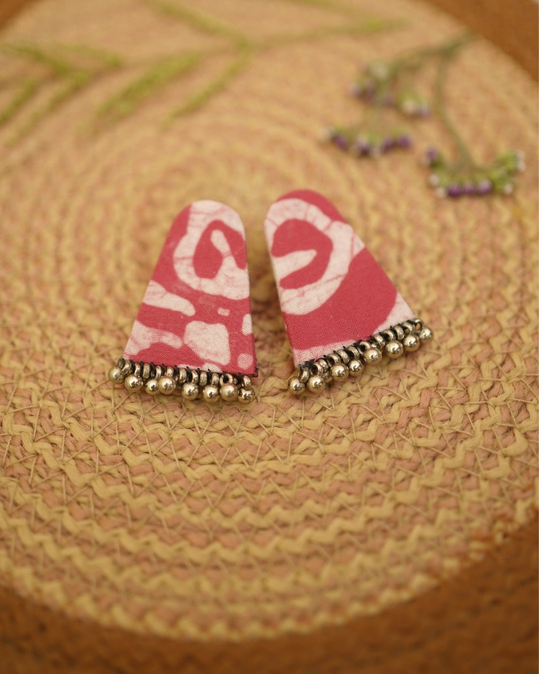 PINK WHITE BATIK PRINT EARRING