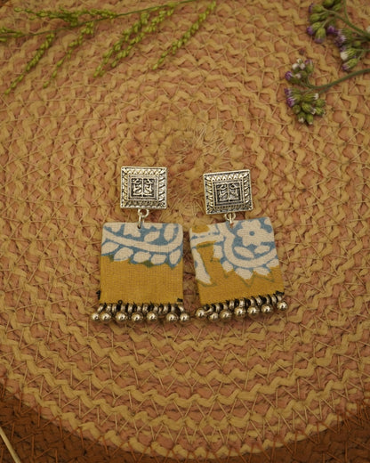 MUSTARD YELLOW BAGH PRINT EARRING