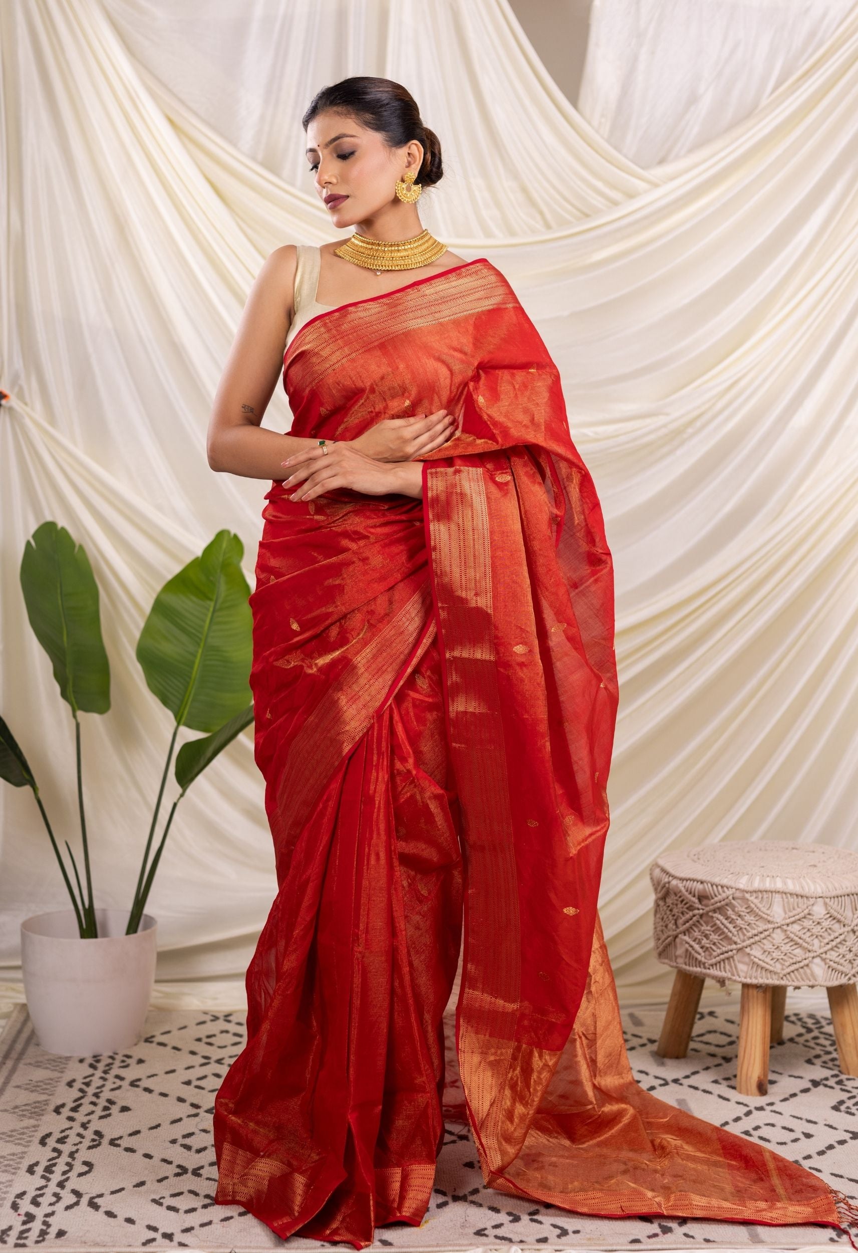 RUBY RED TISSUE-SILK MAHESHWARI SARRE