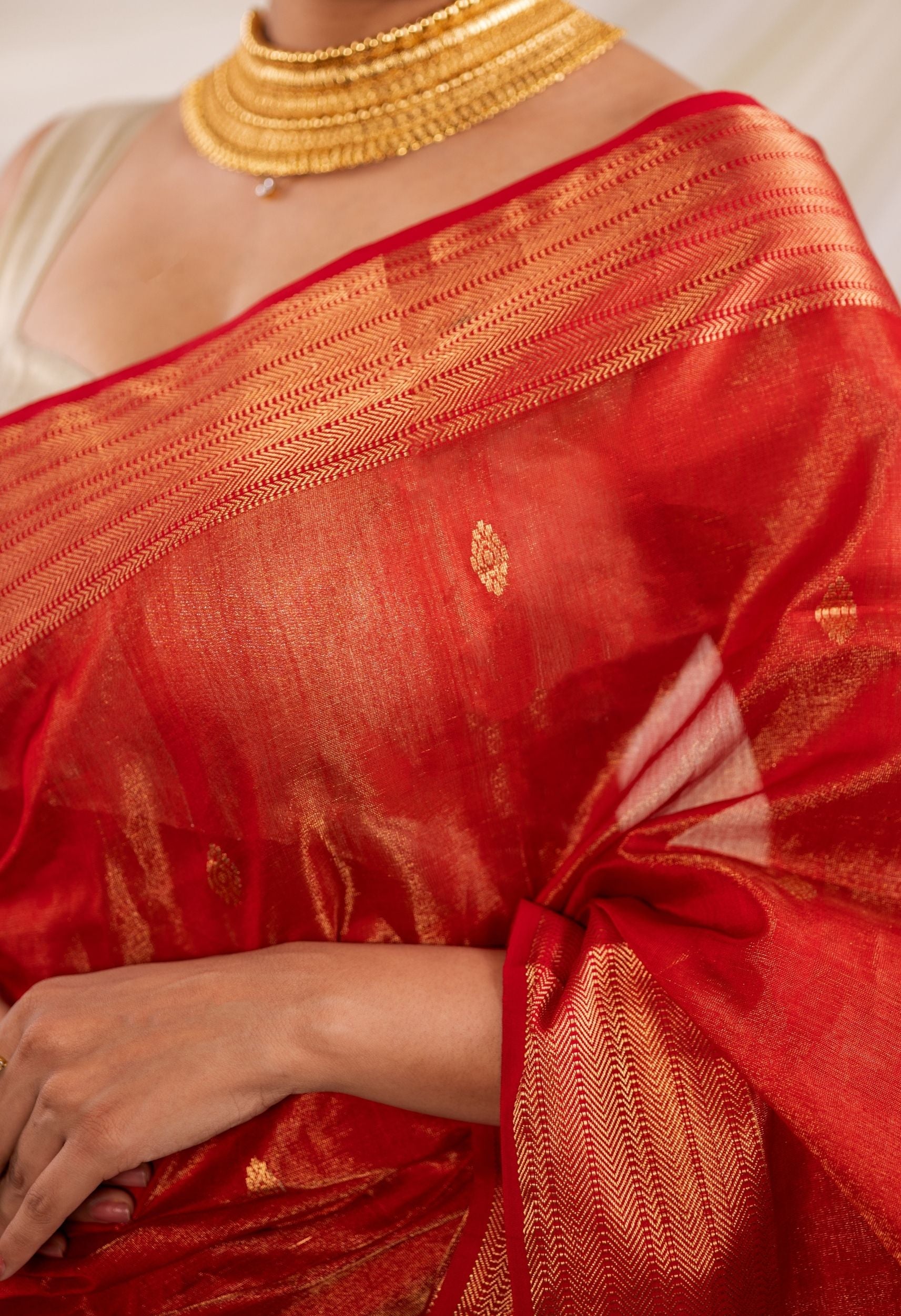 RUBY RED TISSUE-SILK MAHESHWARI SARRE