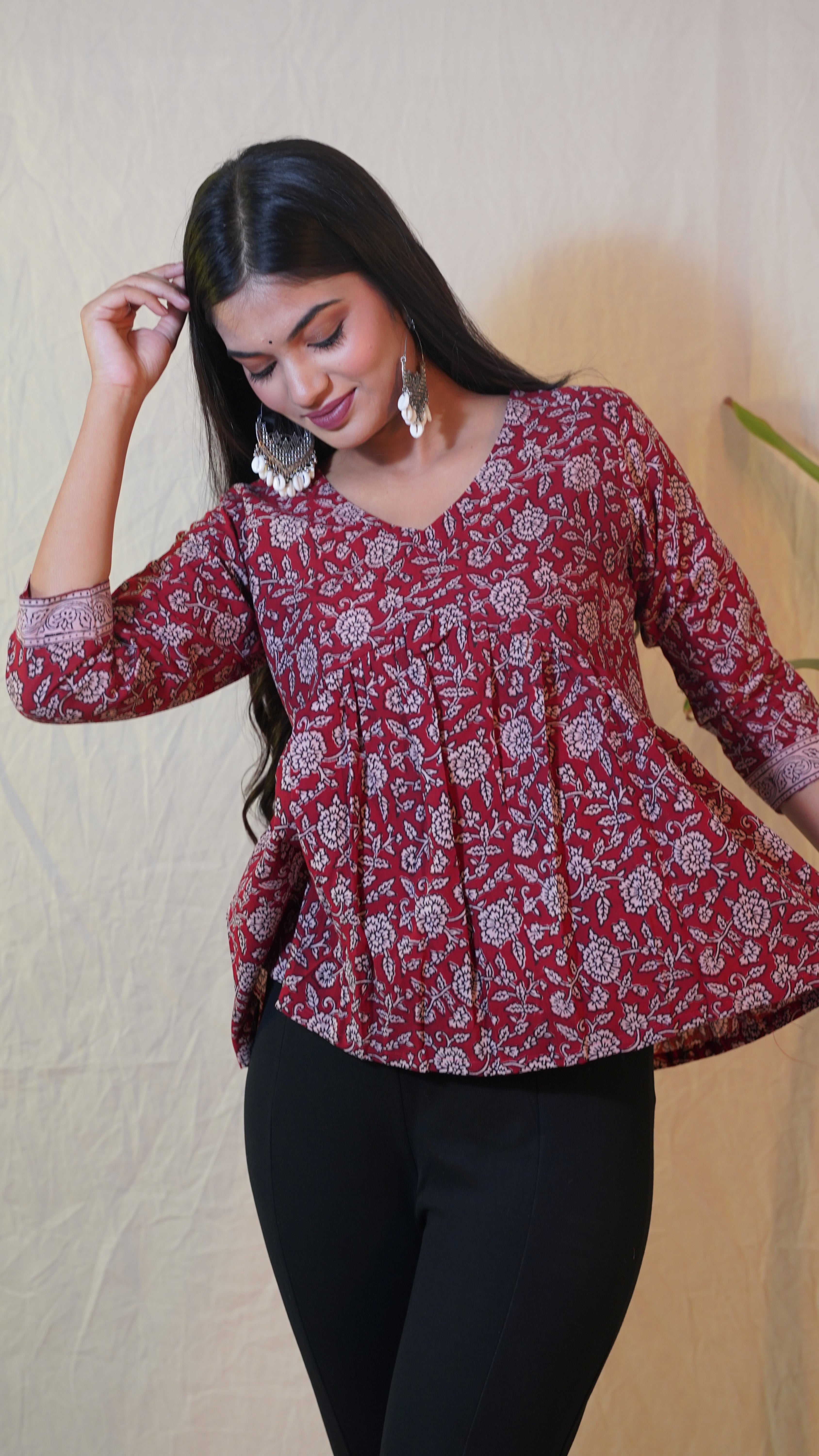 MAROON  FLOWER BUTTI BAGH PRINT  TOP