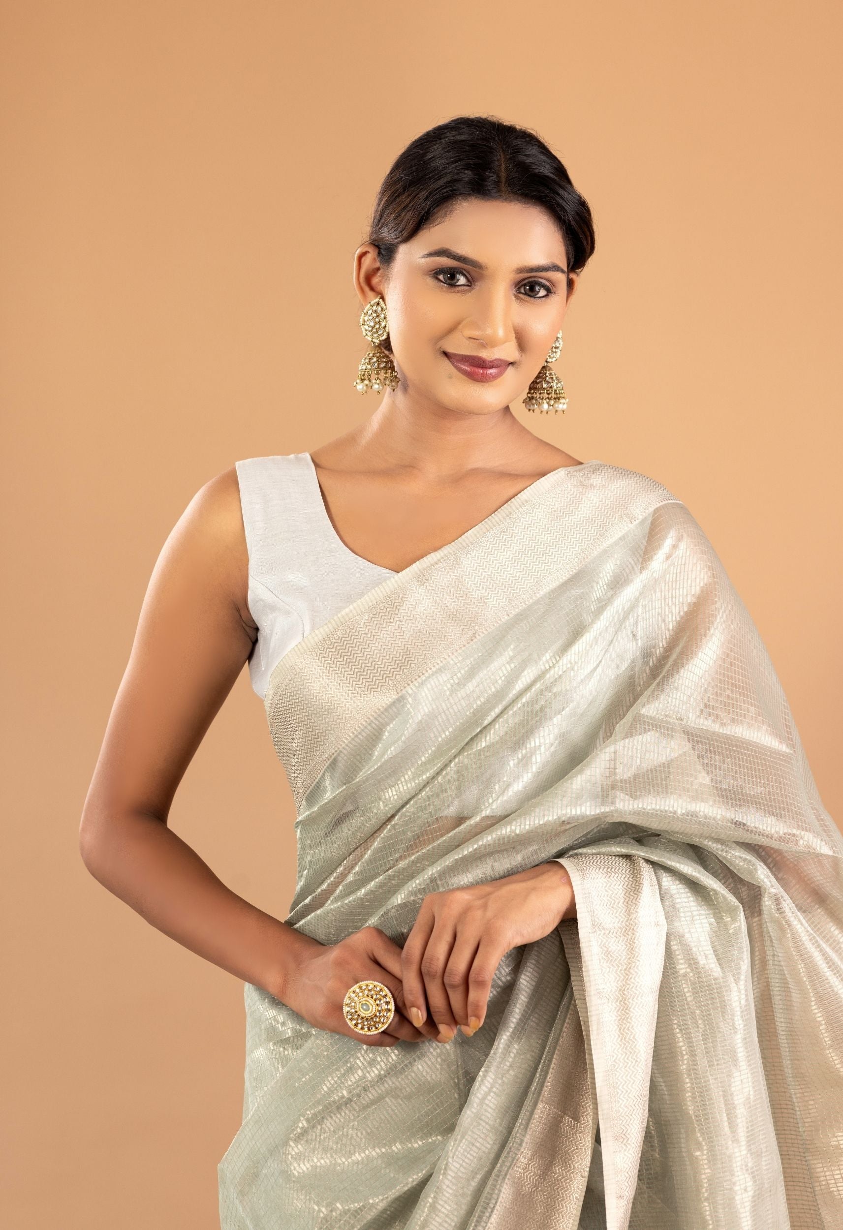 SILVER SAGE ZARI  MAHESHWARI SILK SAREE