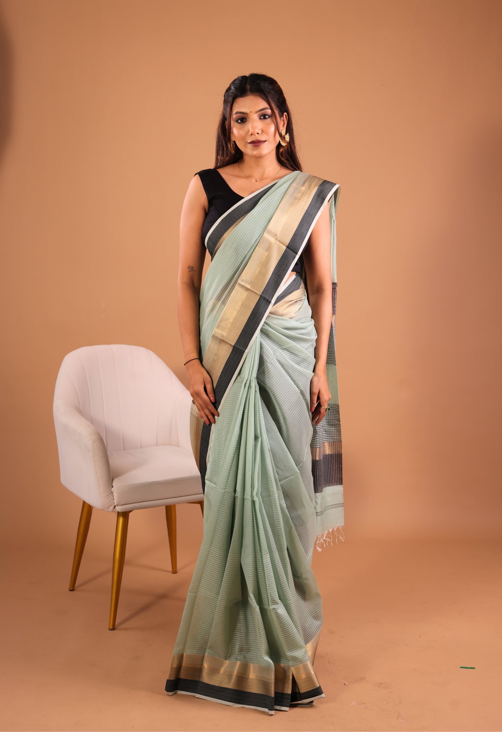 BLUE BROAD BORDER MAHESHWARI SILK SAREE