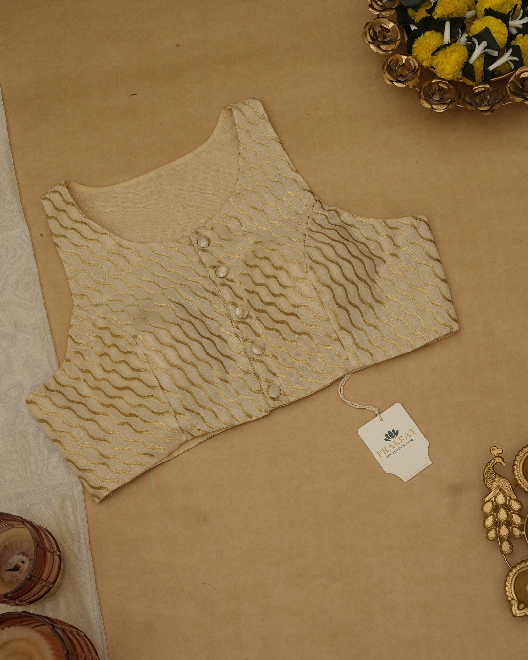 WHITE GOLDEN ZARI  BLOUSE (SLEEVLESS)