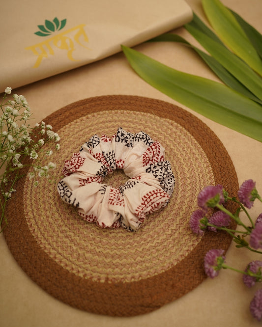 WHITE  RED&BLACK BAGH PRINT SCRUNCHIES