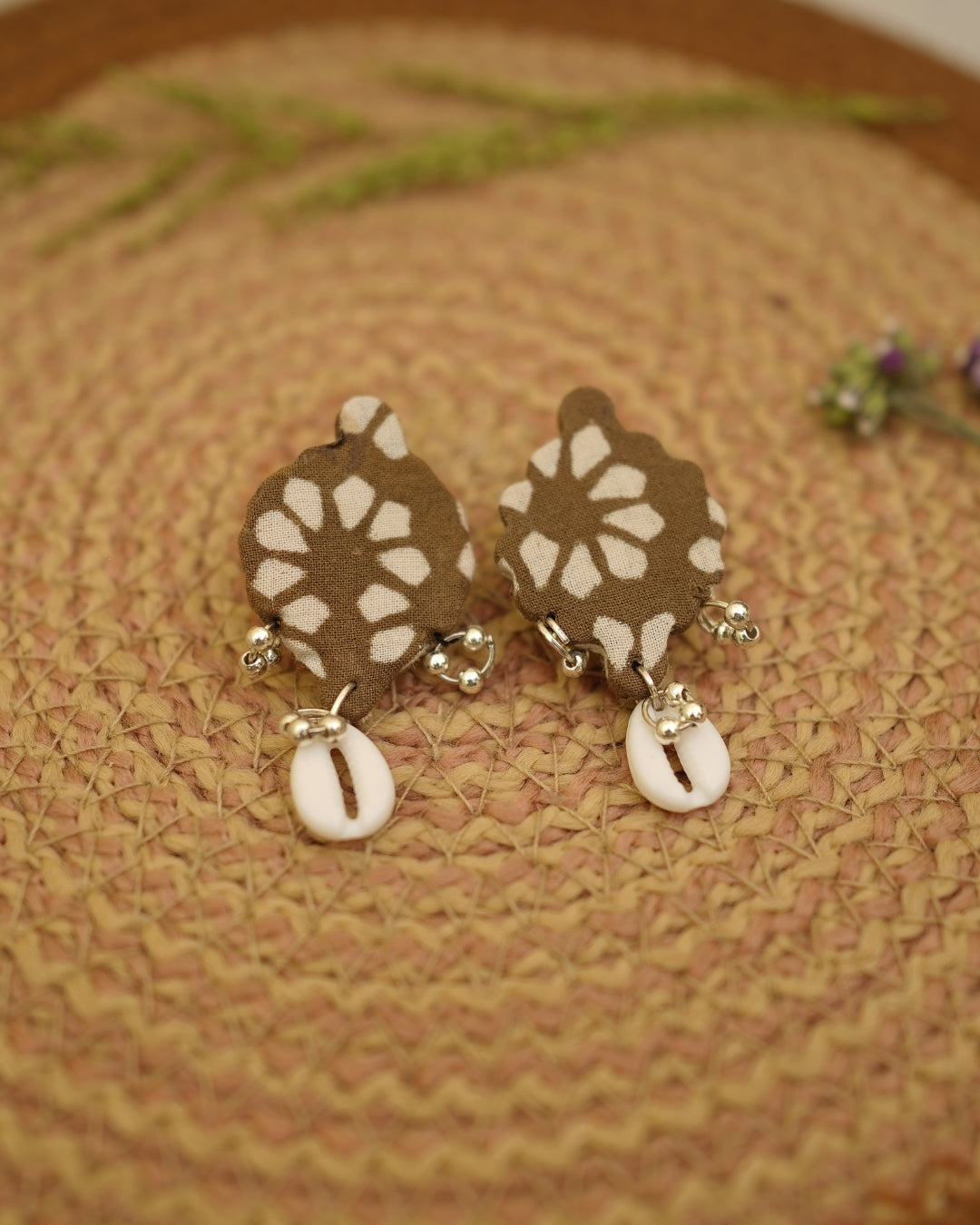 BEIGE BROWN BAGH PRINT EARRING