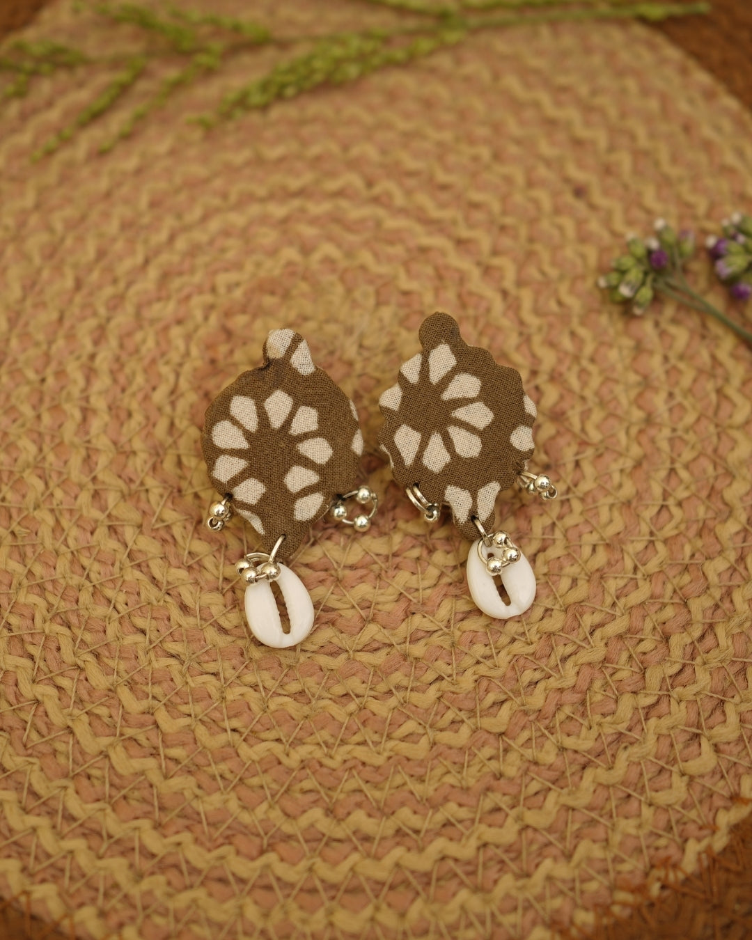 BEIGE BROWN BAGH PRINT EARRING