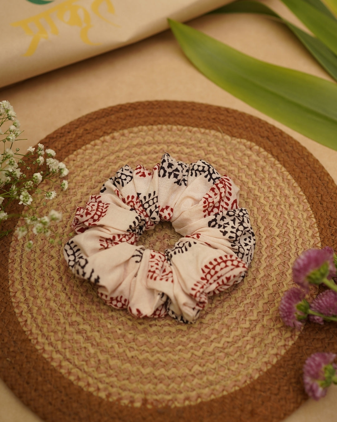 WHITE  RED&BLACK BAGH PRINT SCRUNCHIES