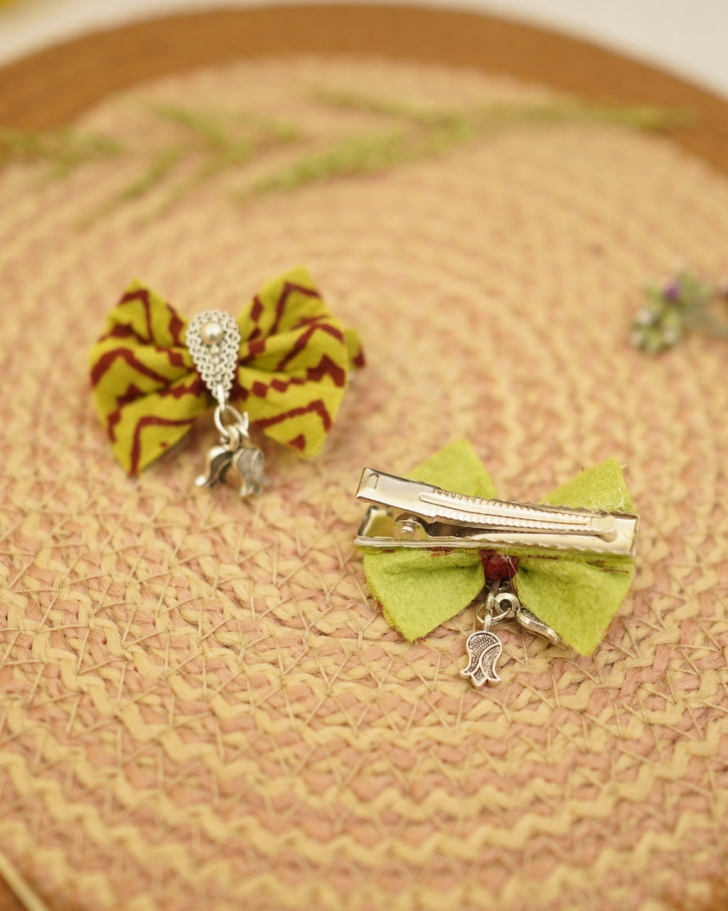 MAROON GREEN  BAGH PRINT BOWCLIP