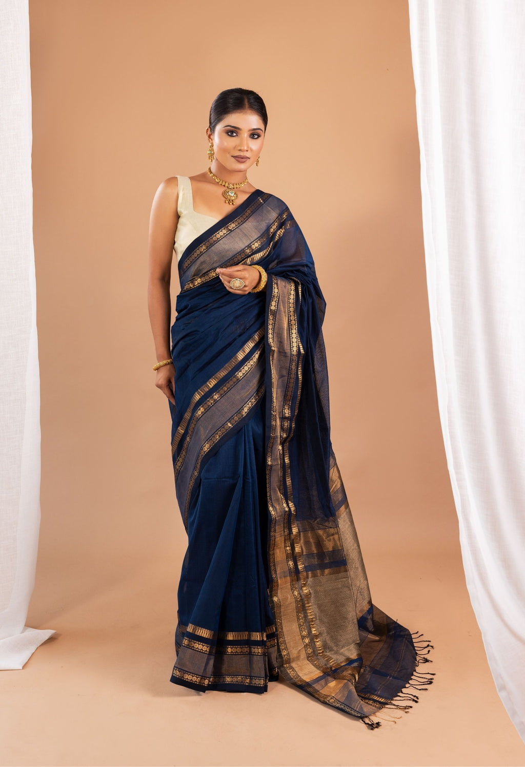 ELECTRIC BLUE ZARI BORDER MAHESHWARI SAREE