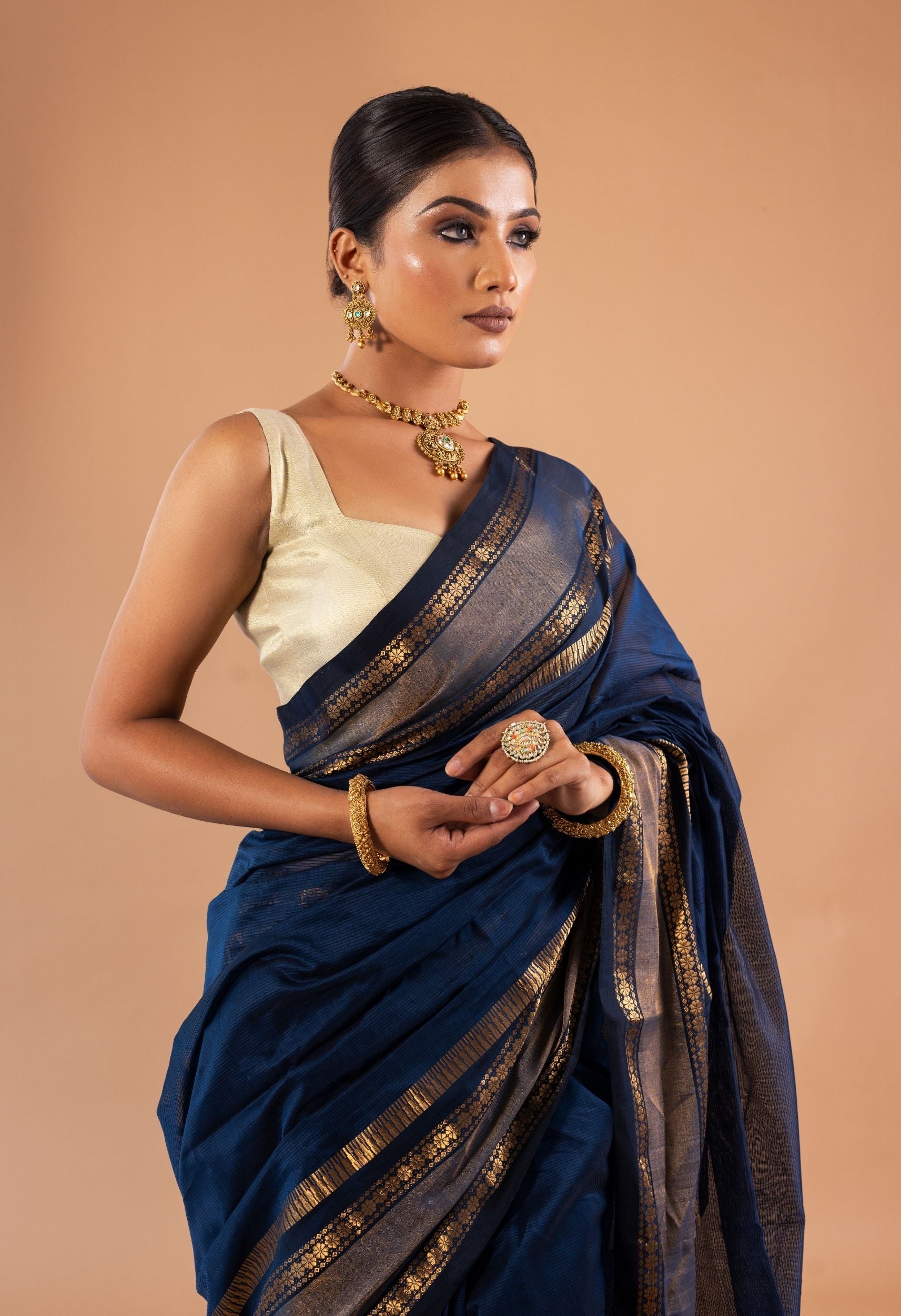 ELECTRIC BLUE ZARI BORDER MAHESHWARI SAREE