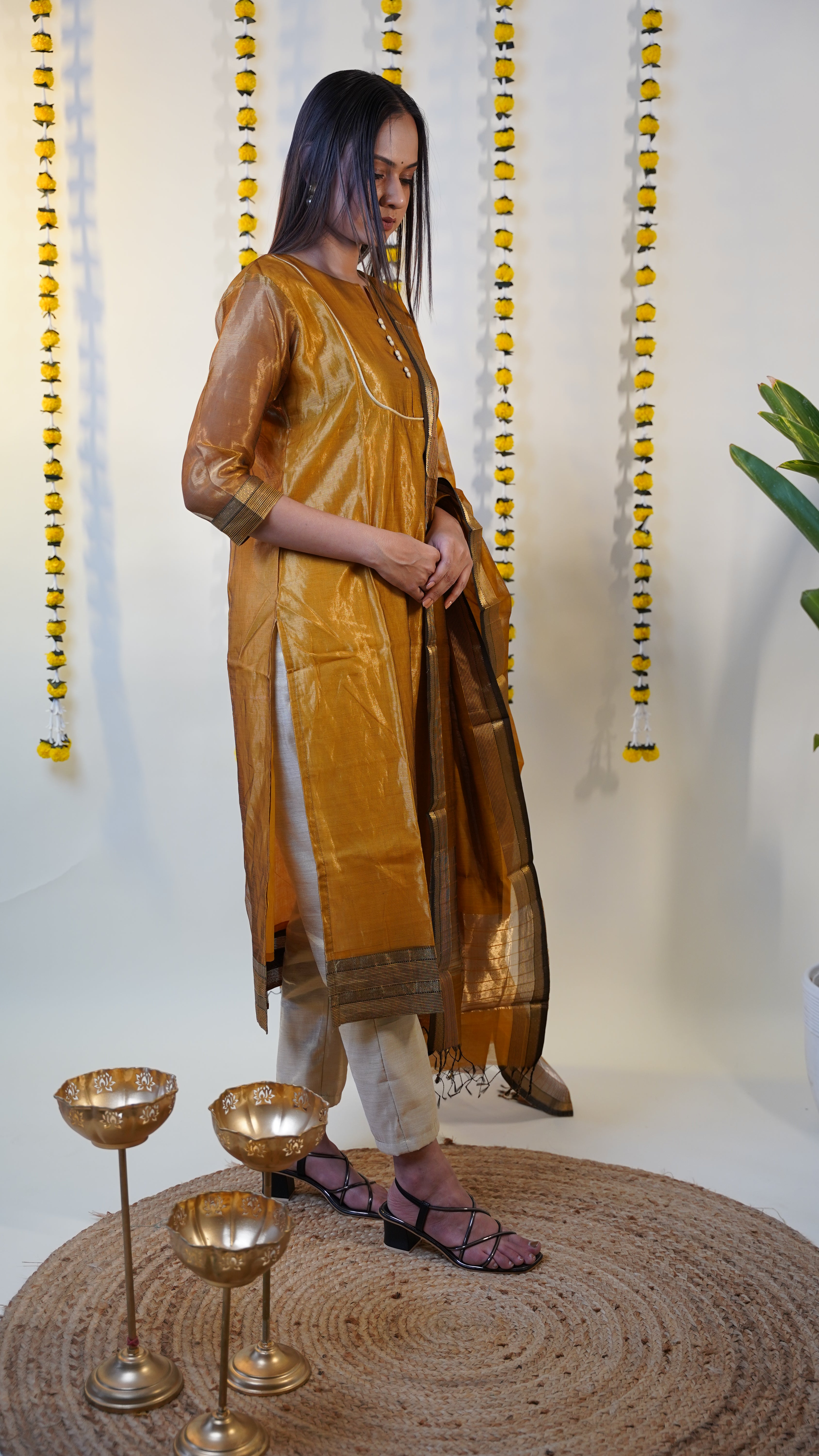 MUSTARD TISSUE  MAHESHWARI  MAHESHWARI SUIT DUPATTA