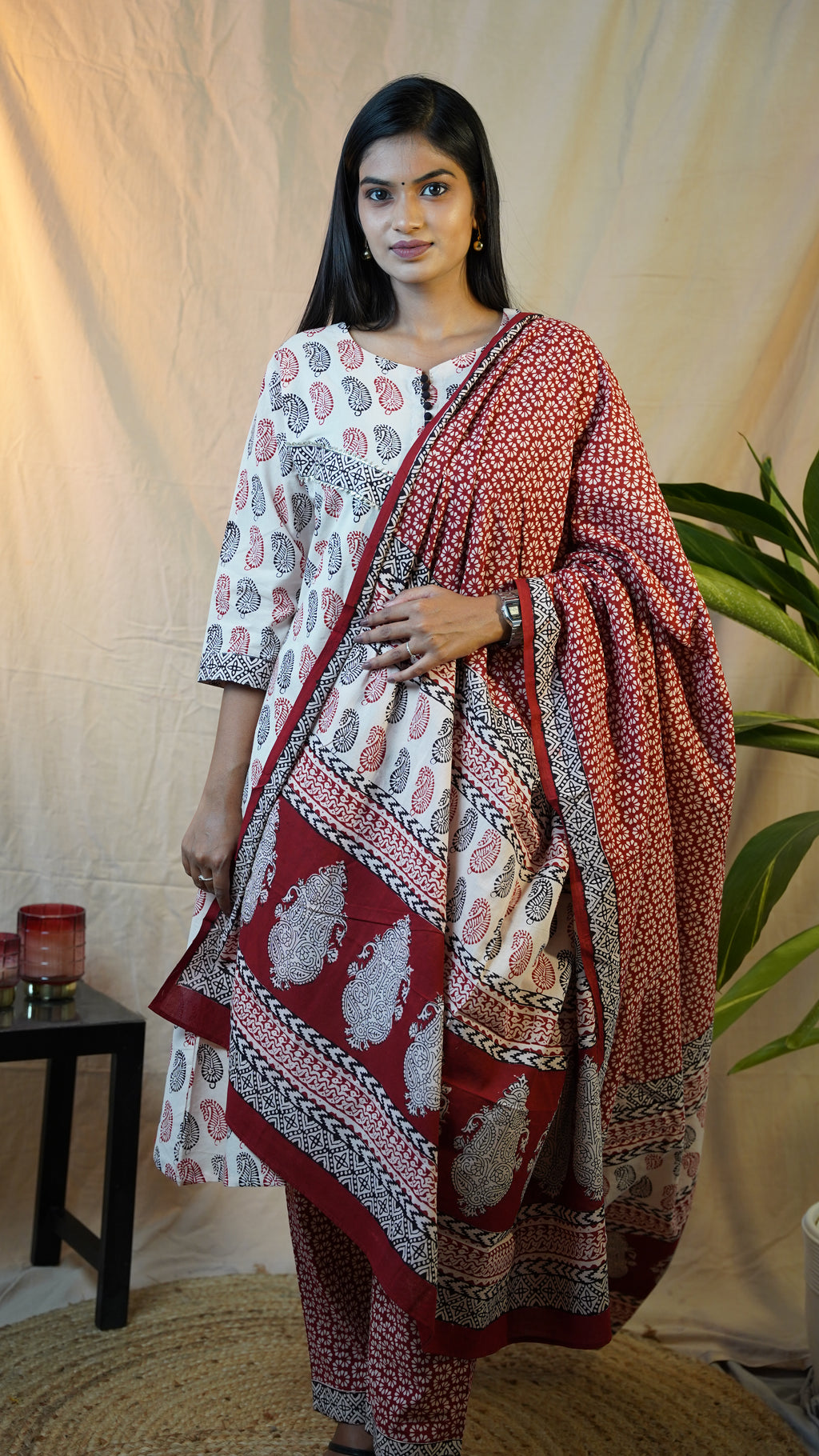 WHITE RED & BLACK BAGH PRINT SUIT SET