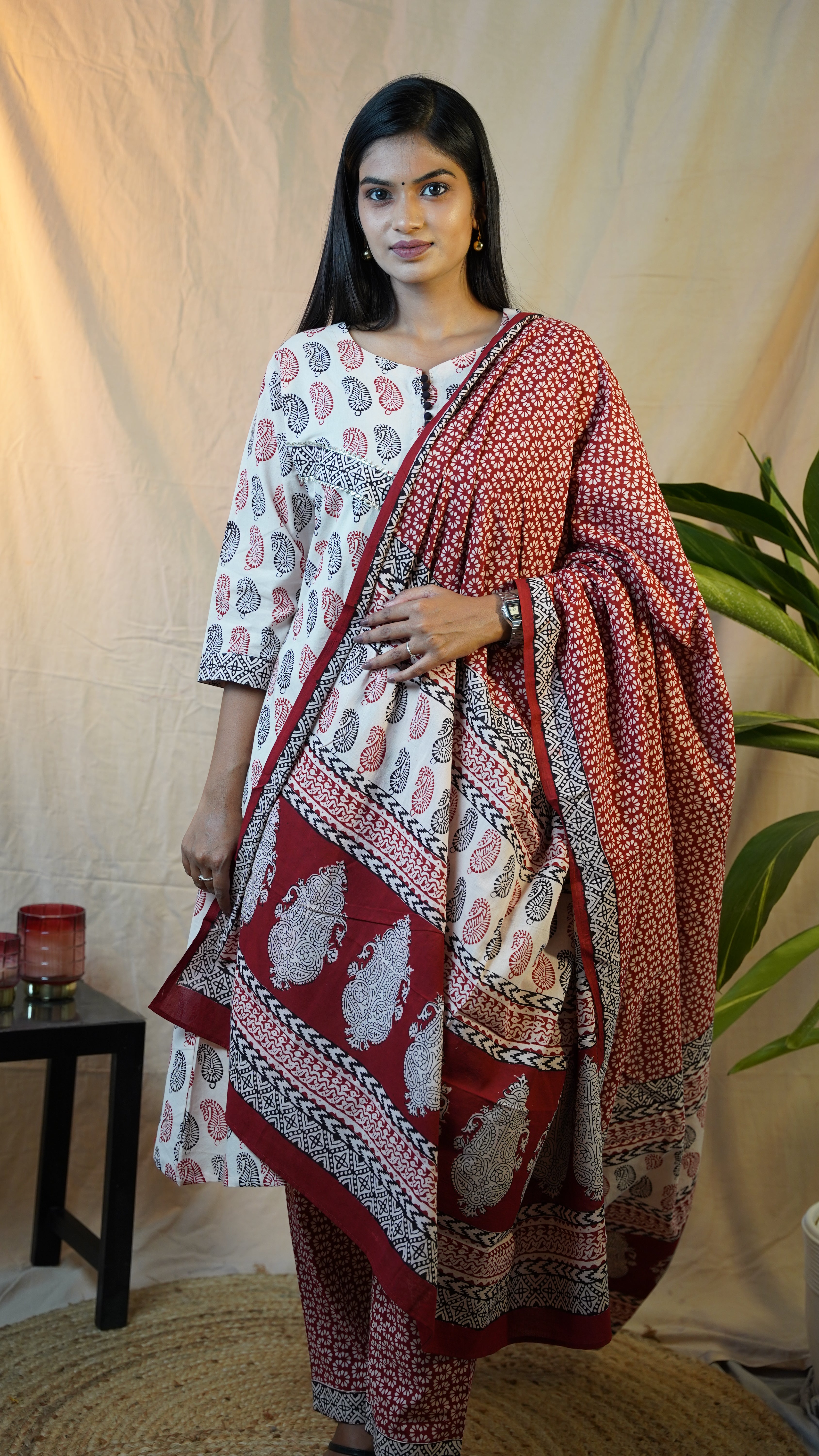 WHITE RED & BLACK BAGH PRINT SUIT SET