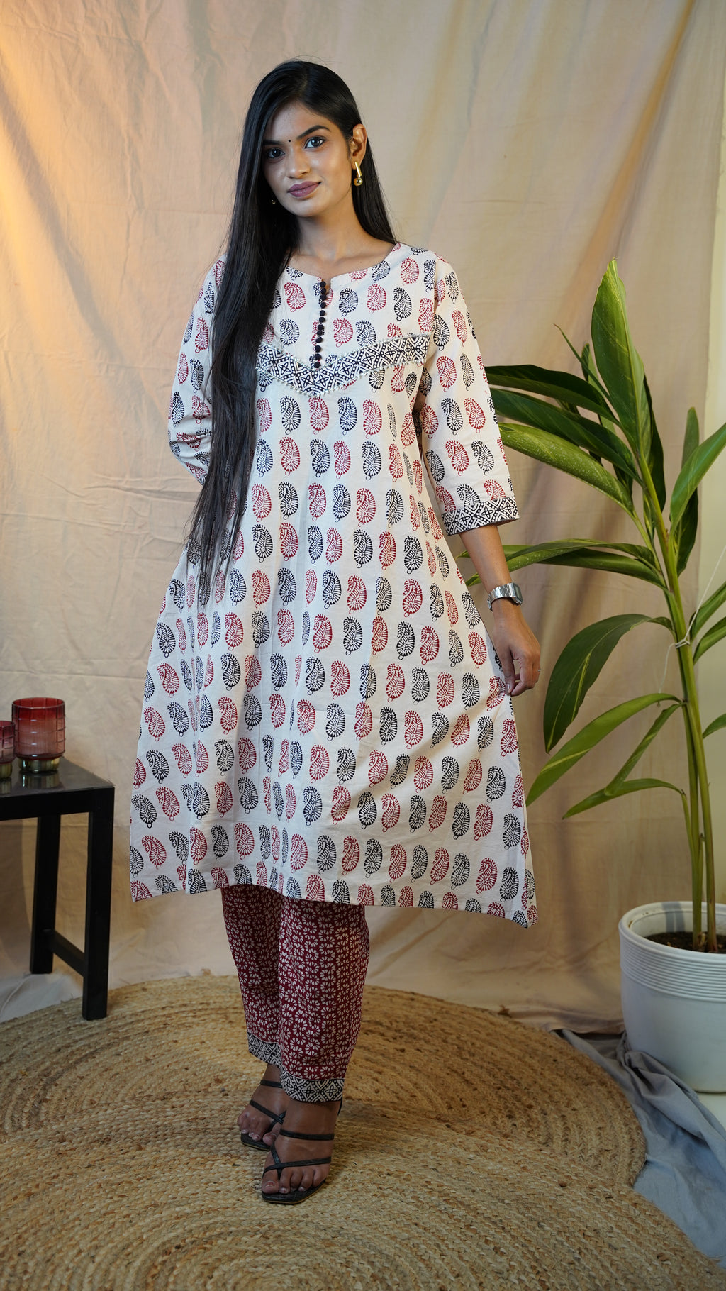 WHITE RED & BLACK BAGH PRINT SUIT SET